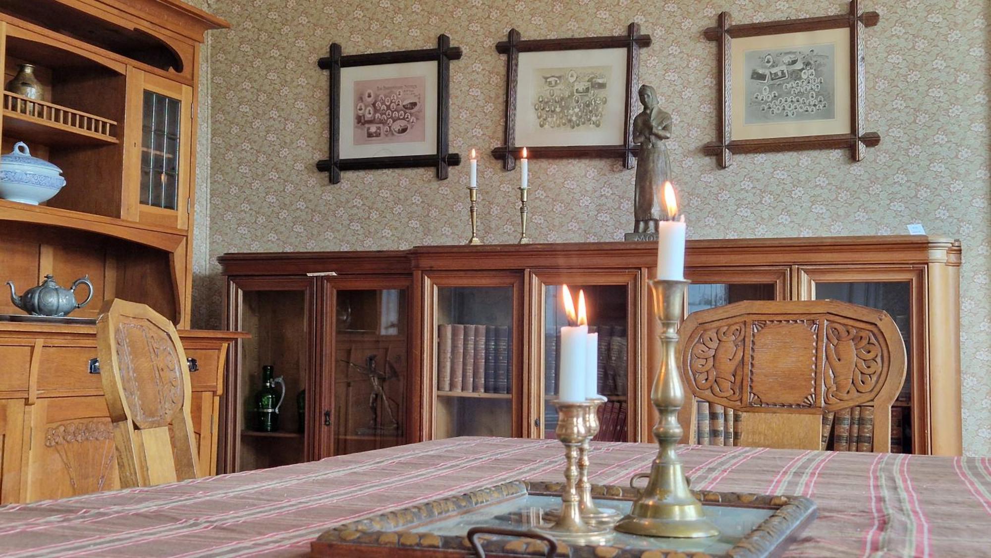 Pensjonat Naeaes Slott Floda  Zewnętrze zdjęcie